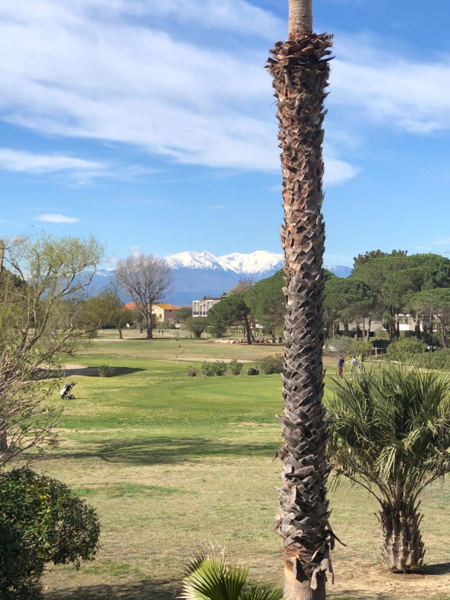 Saint Cyprien Golf View 2 Bedrooms Apartment , 900 M From The Beach Buitenkant foto