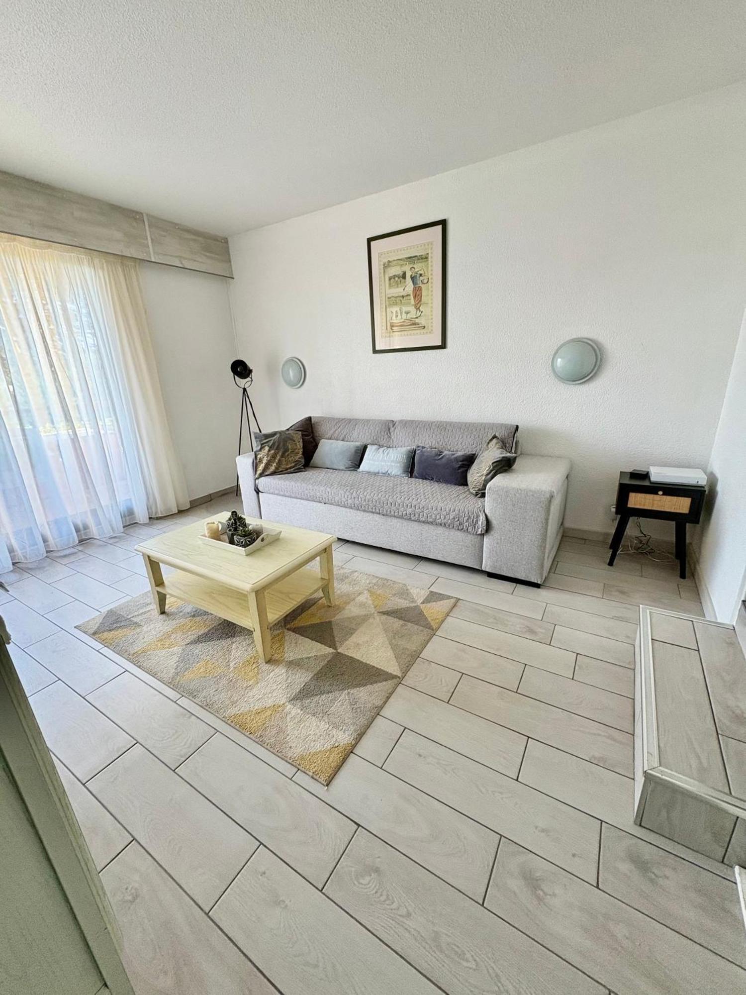 Saint Cyprien Golf View 2 Bedrooms Apartment , 900 M From The Beach Buitenkant foto