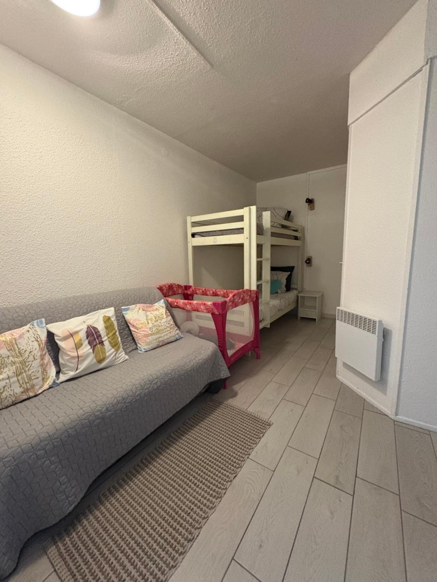 Saint Cyprien Golf View 2 Bedrooms Apartment , 900 M From The Beach Buitenkant foto
